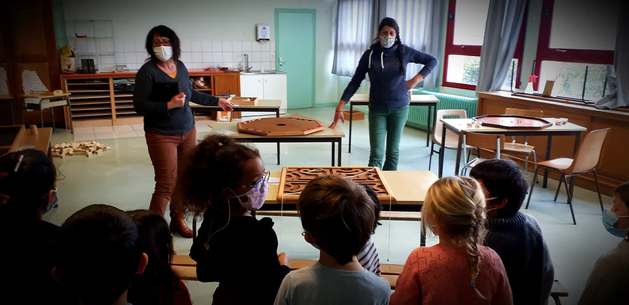 presentation-ecole-uzerche bilboquet en vadrouille